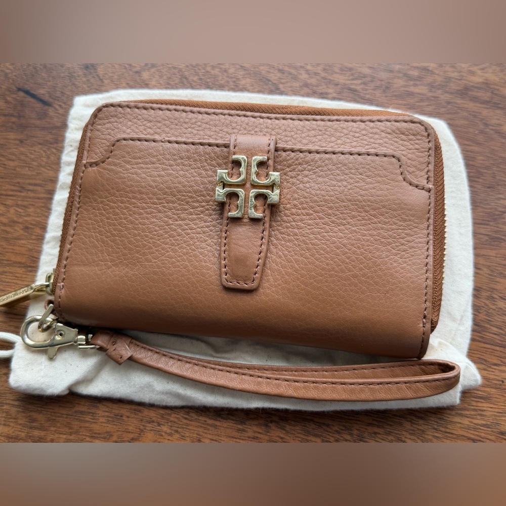 Tory Burch Brown Leather Wristlet wallet clutch